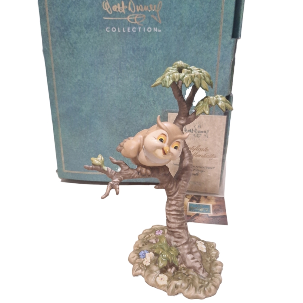 Walt Disney CC Friend Owl "What's Going On Around Here?"  Bambi Figurine In Box